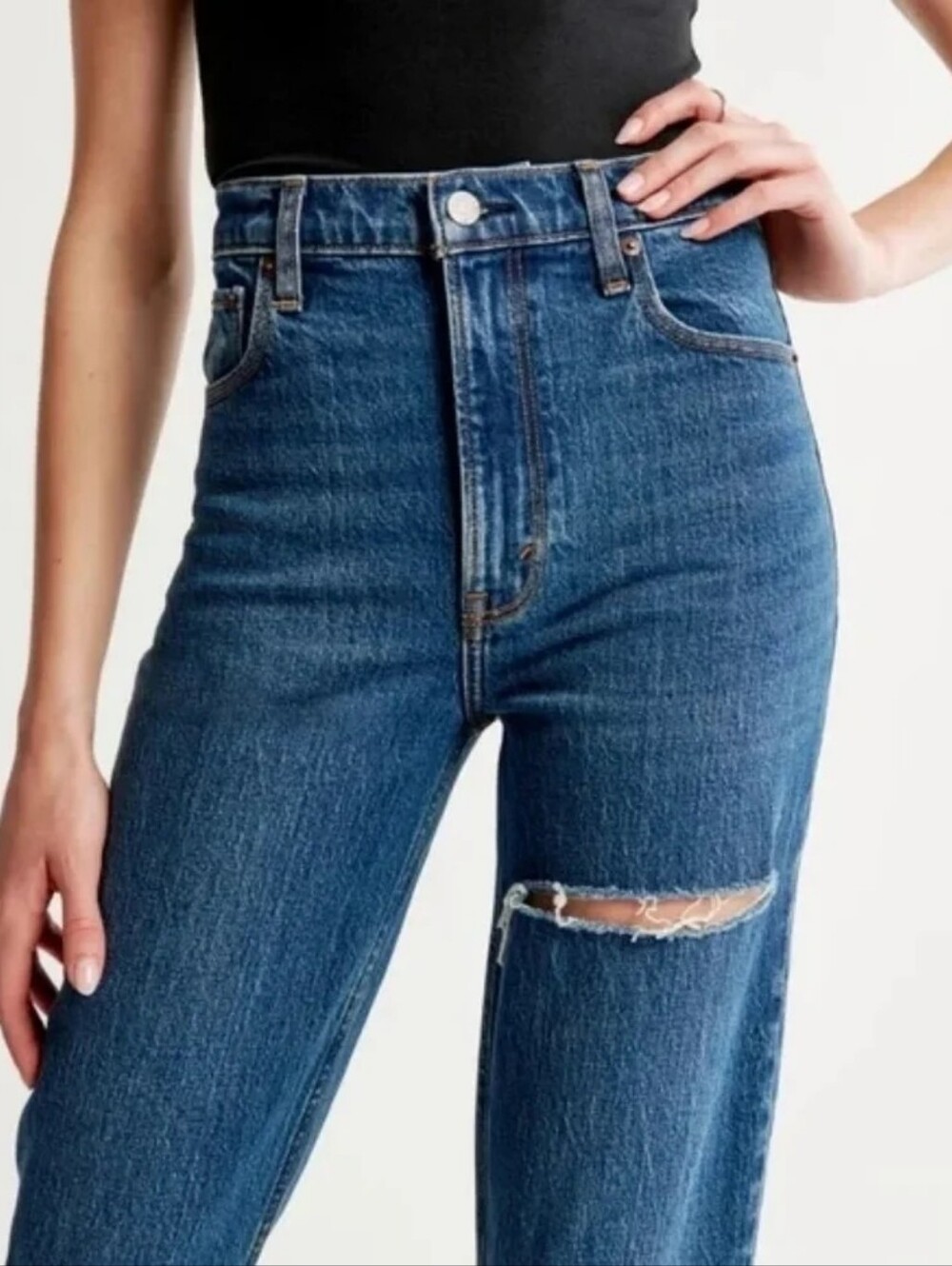 Abercrombie & Fitch The ‘90s Straight Ultra High Rise Jean Dark Wash Size 26/2R